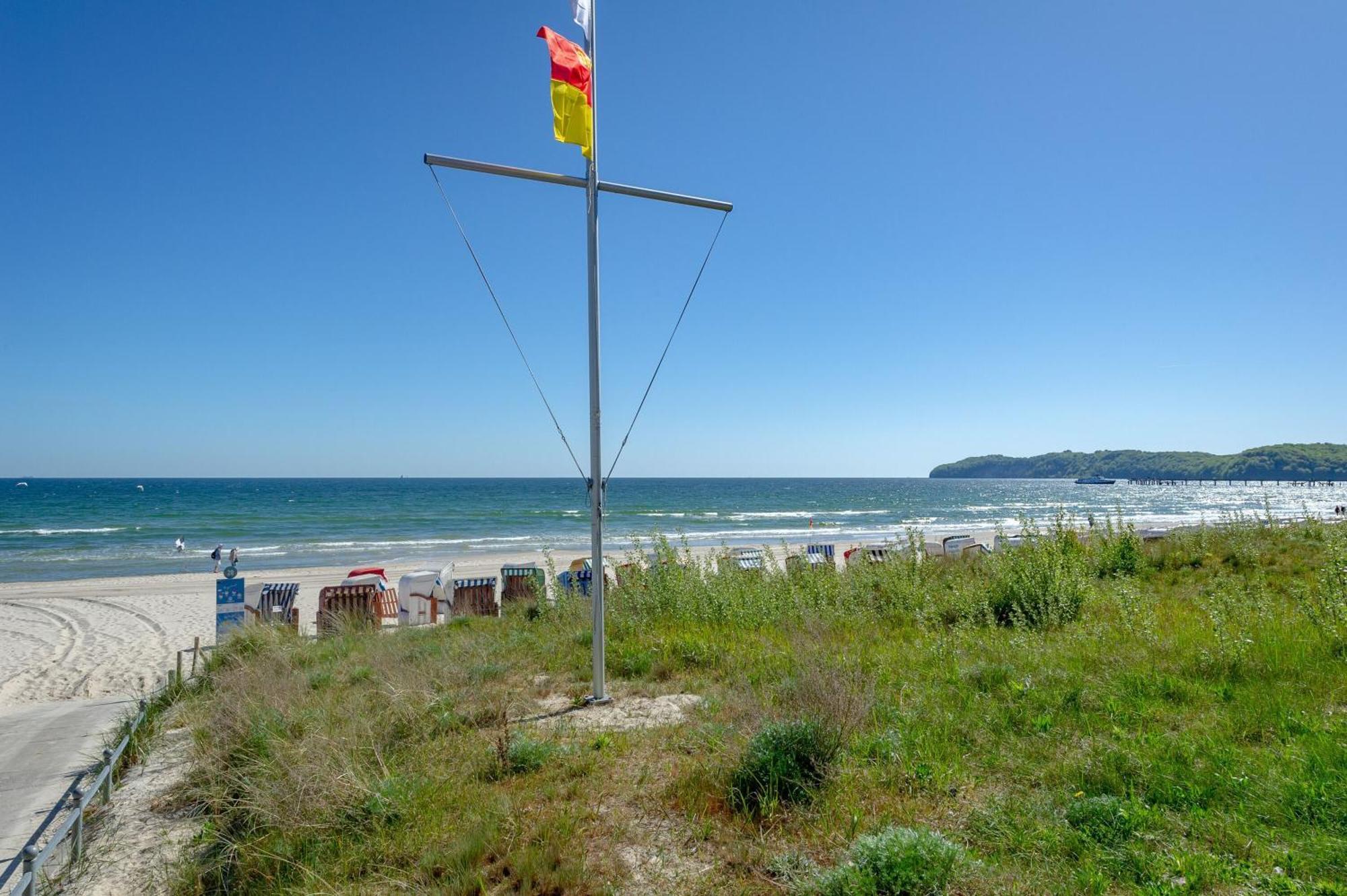 Seitlicher Meerblick, Nur 50 Meter Zum Strand Binz Esterno foto