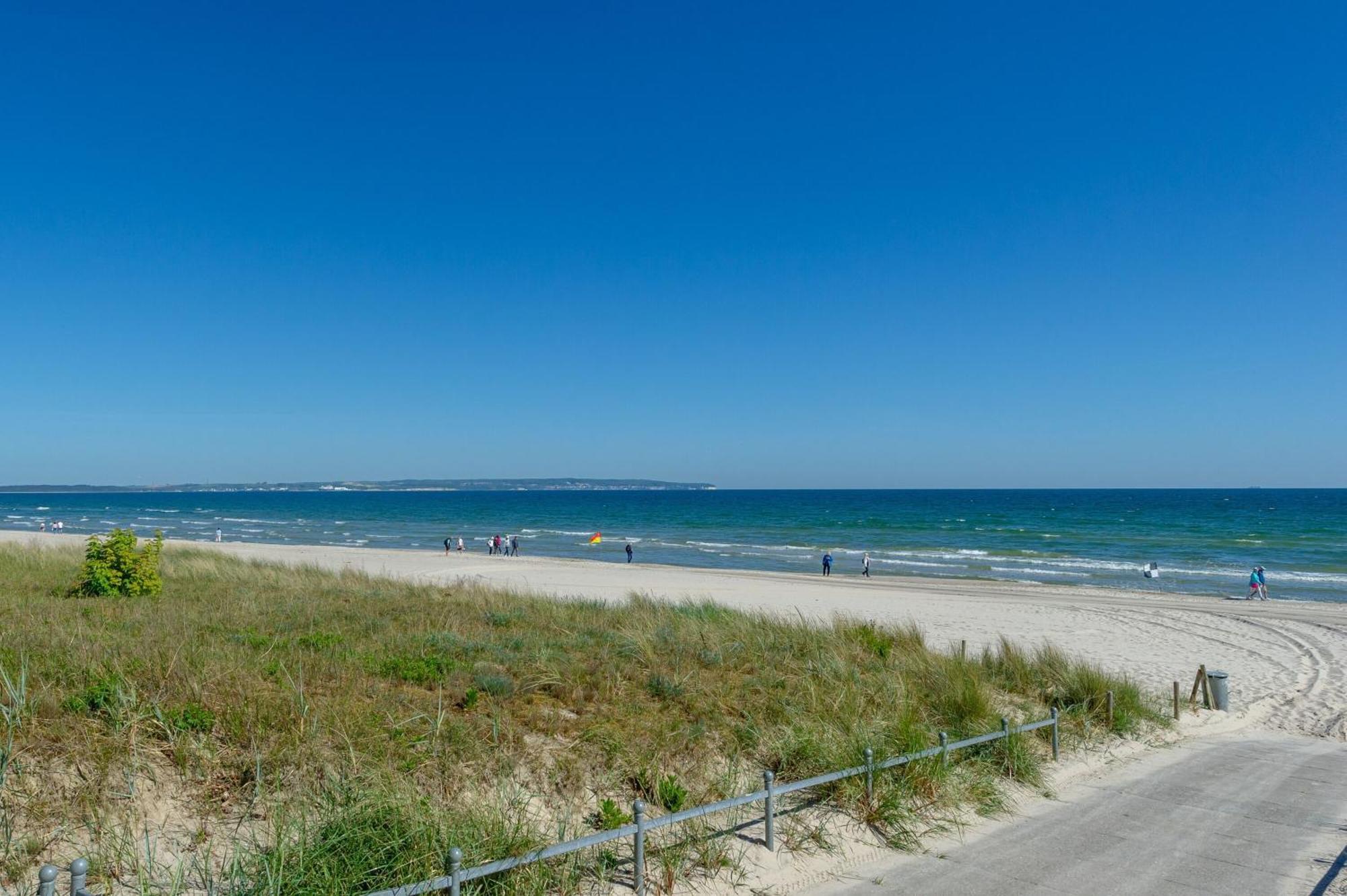 Seitlicher Meerblick, Nur 50 Meter Zum Strand Binz Esterno foto